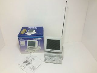 Vintage Retro 1994 Crt Desktop Computer Am/fm Radio Windsor (wd)