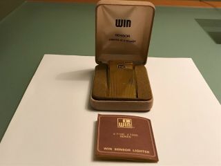 Vintage Japanese Win Sensor 7100 Series Lighter