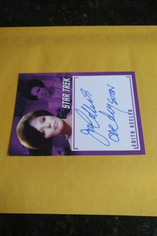 Joan Collins - Rittenhouse 2018 Star Trek Inscriptions Autograph A5