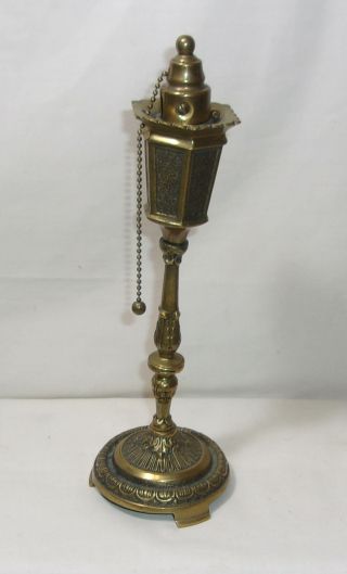 Vintage Brass Old Lamp Post Table Lighter With Pull Chain