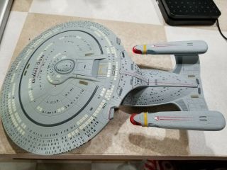 Star Trek Diamond Select Toys Dst Starship Heroes Uss Enterprise Ncc - 1701 - D Tng