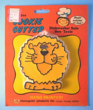 Vintage Monogram Lion Painted Plastic Cookie Cutter San Diego Zoo Card