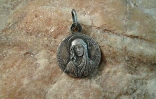 Vintage French Catholic Small Silver - Plated Medal Virgin Mary Our Lady Of Grace