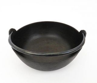 Shojudo Cast Iron Black Footed Cauldron Pot W/ Handle 9 "