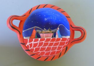 Vintage Mexican Tonala Tlaquepaque Tourist Pottery Mini Nativity Bowl 6 1/4 " W