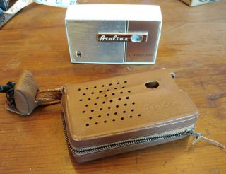 Vtg Rare Airline 6 Transistor Radio Model Gen - 1202 Case & Ear Piece Mid Century