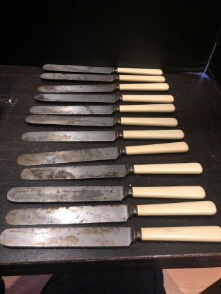 Set Of 12 Table Knifes - 9” By J.  Russell & Co. ,  Green River
