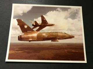 Outstanding Vintage F - 100 Sabres In Flight Mcdonnell Douglas Photo