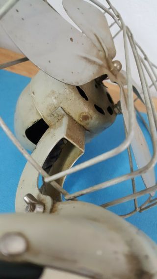 Antique RARE UNITED DRUG CO,  ELECTREX SMALL ELECTRIC METAL FAN,  MODEL X649 5