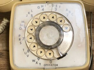 VTG BEIGE YELLOW ROTARY DIAL GTE PHONE DESK AUTOMATIC ELECTRIC USA 1970 ' S 2