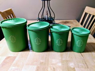 Vintage Tupperware Set Of 4 Apple Green Servalier Nesting Canisters With Lids.