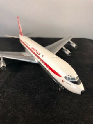 Inflight 200 Qantas Vjet Boeing 707 In