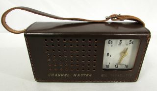 Vtg Channel Master Six Transistor Deluxe Portable Am Radio Black W/ Leather Case