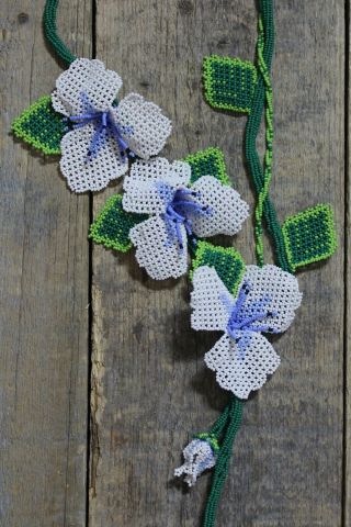 Lg 3 - D Huichol Beaded White Flowers Lariat Necklace Mexican Folk Art