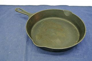 Antique Griswold Cast Iron Skillet,  No.  8,  Smooth Bottom,  10 - 1/2 "