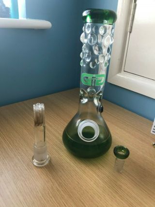 Grace Glass Beaker Ice Bong | Green 2