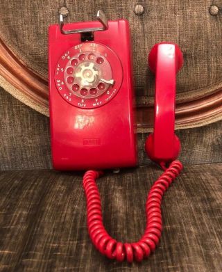 Vintage Red Stromberg Carlson Wall Mounted Rotary Phone - Made In Usa - Retro