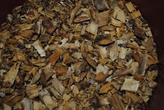 30 Oz Palo Santo Wood Incense Chips,  Gift 3ml Spray Holy Wood