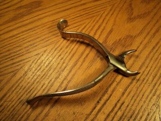 Vintage White Dental Extractor Pliers Tool No.  18 L - 6 - 13/16 " Hobbies Crafts