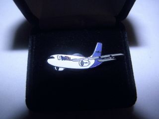 Collectible Air Bus A 310 Airplane Lapel Tack Pin Pilot F/a Christmas Gift