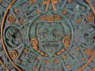 Vintage Aztec Solar Sun Stone Calendar Wall Plaque Mayan Maya Inca Sculpture Art