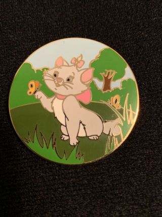 Japan Disney Mall Aristocats Marie With Butterflies In Forest Pin Le 100