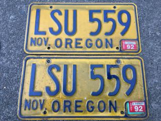 1974 Base Oregon License Plate Pair - Lsu 559 - November 1992 Tags - Louisiana