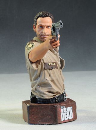 Gentle Giant The Walking Dead Sheriff Rick Grimes Bust