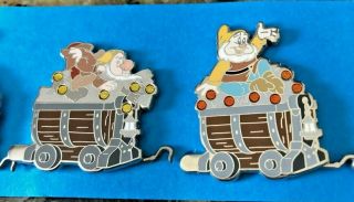 Snow White and the Seven Dwarfs Mine Car Mystery Train Disney 7 Pin Set 5