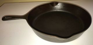 Old Puritan Cast Iron Skillet 10 W/Heat Ring Made By Favorite For Sears Roebuck 3