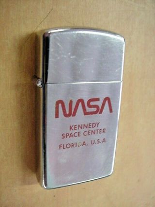 Vintage Slim Zippo Lighter Nasa Kennedy Space Center Florida U.  S.  A.