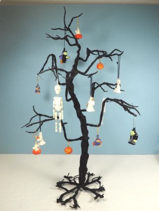 24 " Spooky Halloween Tree With Ornaments,  Some Can Be Worn As Earrings