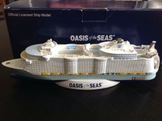 Oasis Of The Seas Royal Caribbean Official Licensed Ship Model