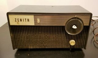 Vintage Zenith Tube Radio Model X114c Chassis 5m04 Mid - Century
