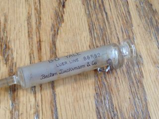 vintage BD Yale Becton Dickinson glass 2&10 cc syringes Acme hypodermic needles 4