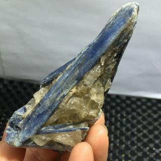 Blue Crystal Natural Kyanite Rough Gem Stone Mineral Specimen 127g B23