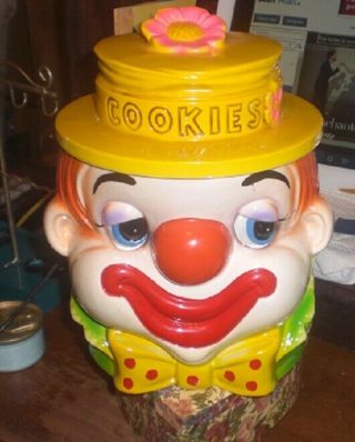 Vintage Pottery - Ceramic Circus Clown Cookie Jar Flower On Hat Marked Japan