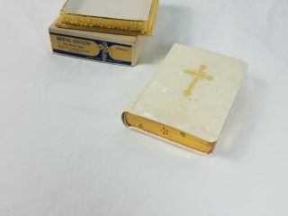 1954 Prayer Book For The Catholic Bride Regina Press,  Gold Edges VTG 2