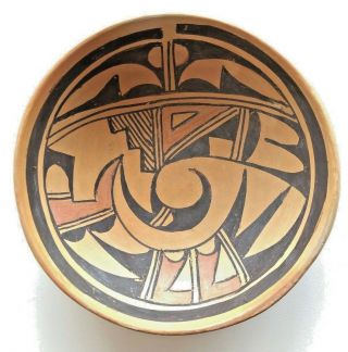 Old Hopi Pottery Bowl By Olive Toney