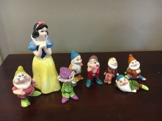 • Vintage Set Disney Ceramic Porcelain Snow White And The Seven Dwarfs Figurines