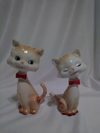 Vintage Anthropomorphic Striped " Cats With Red Bow Ties " Salt/pepper Shakers