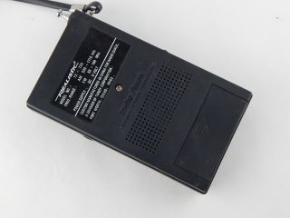 VINTAGE Realistic AM/FM Portable Pocket Radio 12 - 724 Transistor GREAT 4