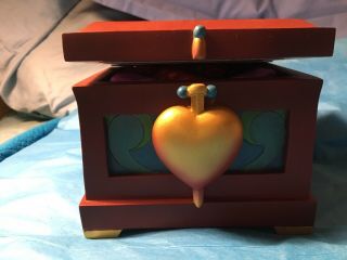 Disney Store exclusive Rare Snow White Evil Queen Heart box with apple 3