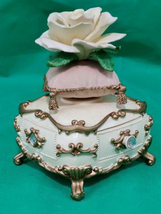 Vintage Hollywood Regency Ceramic Music Box Gold Rose On Pillow " Endless Love "