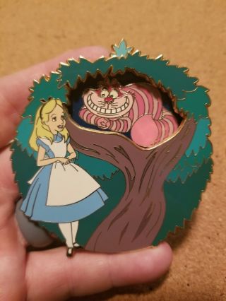 Alice Cheshire Wonderland Spinner Da Le500 Pin