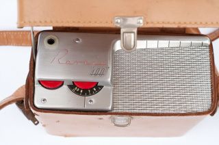 Vintage Portable Tube Radio 