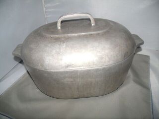 Vintage Magnalite Aluminum 8 Qt.  Roaster Covered Oval Roasting Pan Wagner Ware