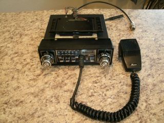 Kraco KCB - 2370 CB with AM FM Stero - AND GREAT 2