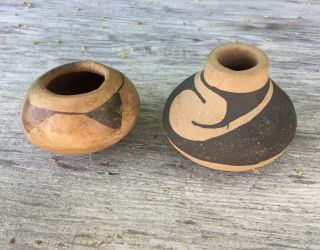Small Vintage Southwest Native American Pottery Pots Signed Hdo
