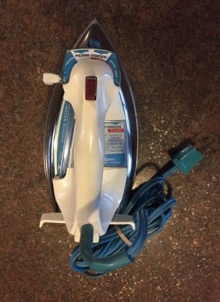 Vintage Ge General Electric Spray Steam & Dry Iron Blue Cord